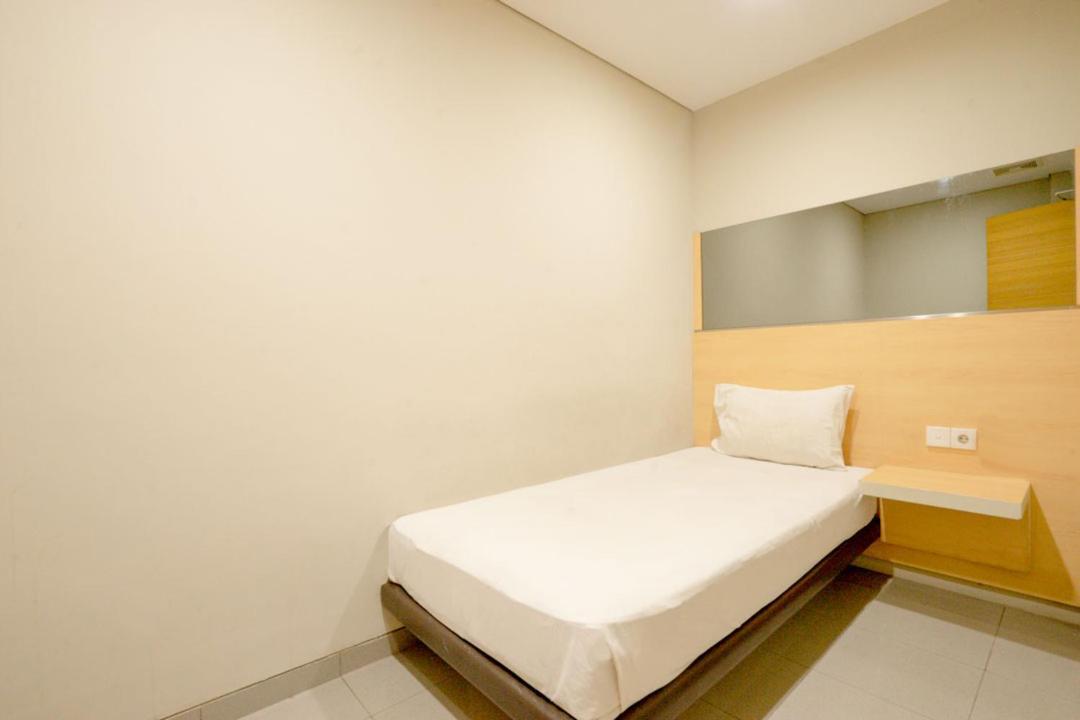 Life Hotel Stasiun Kota 泗水 客房 照片