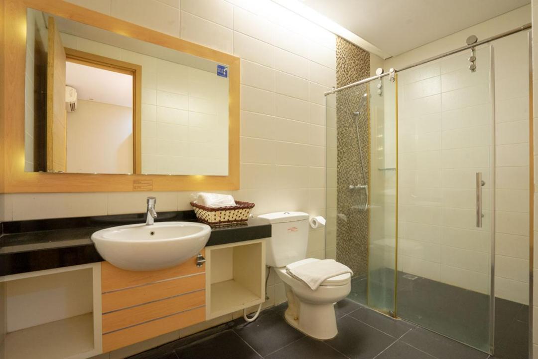 Life Hotel Stasiun Kota 泗水 客房 照片